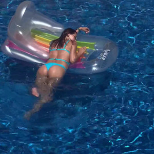 juliarain13 #3718876