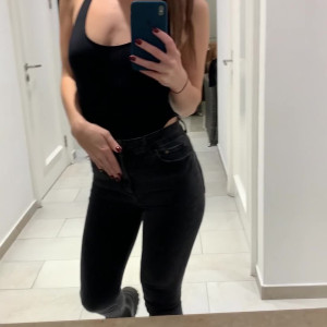 Video by juliarain13 published on October 16,2023 11:40:55 - BestThots