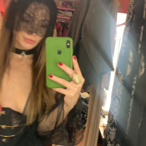 Video by juliarain13 published on October 16,2023 11:39:39 - BestThots