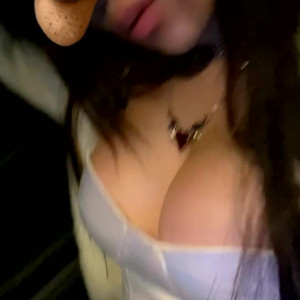 Video by bunniemai1591 published on August 8,2023 03:06:00 - BestThots