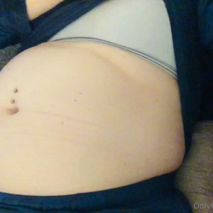bigbellyzoe #3719262