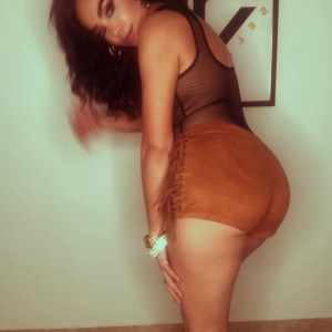 Video by selenasantana published on July 20,2023 04:23:00 - BestThots