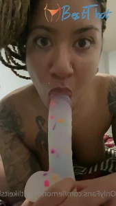 Video by lemondropitlikeitshot published on January 18,2025 06:00:12 - BestThots