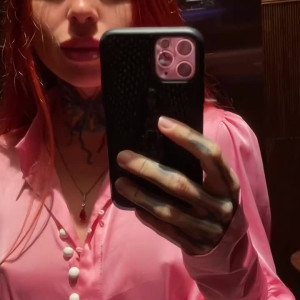 yourredlady #3719899