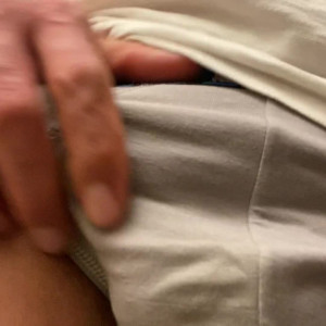 Video by underxiaoqiang published on March 10,2023 21:38:00 - BestThots