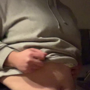 Video by eatee published on June 4,2023 03:04:00 - BestThots