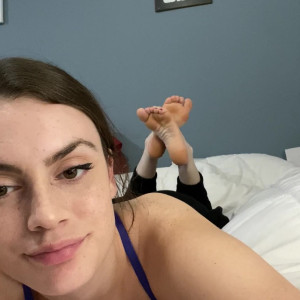 Video by queen_soft400 published on June 10,2023 08:56:00 - BestThots