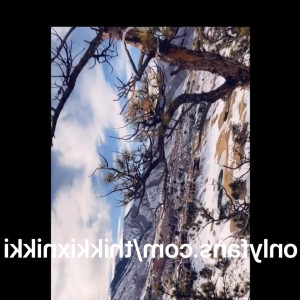 Video by thikkixnikki published on April 13,2023 13:48:00 - BestThots