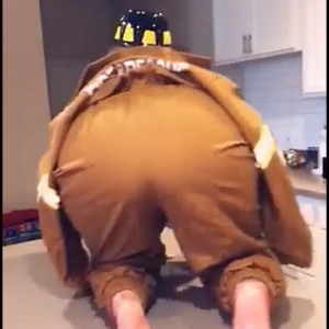 Video by thikkixnikki published on April 28,2023 08:25:00 - BestThots