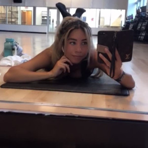 roxannesims #5414209