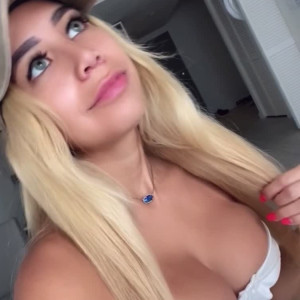 roxannesims #5642842