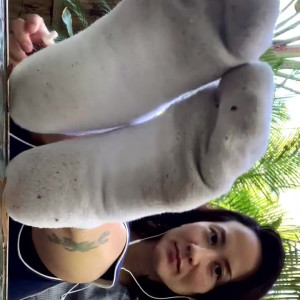 kim_kisses_foot_goddess #5582481