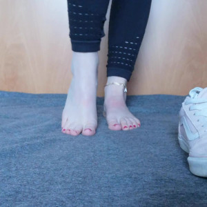 averyysfeet #8630399