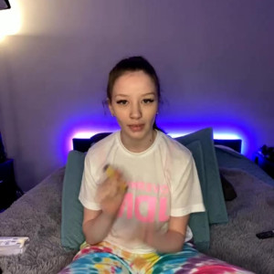 Video by gii_xoxo69 published on May 13,2023 03:56:00 - BestThots