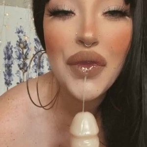 Video by realharleyjadefree published on July 7,2023 10:12:00 - BestThots