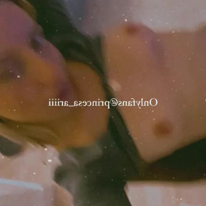 Video by princesa_ariiii published on June 16,2023 00:03:00 - BestThots