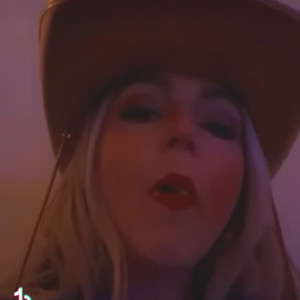 Video by mrsrobinsonvip published on March 26,2023 22:31:00 - BestThots