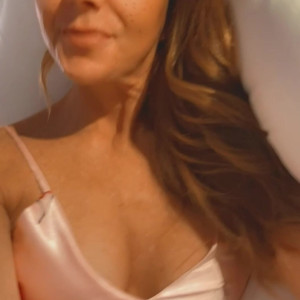 Video by mrsrobinsonvip published on June 28,2023 09:41:00 - BestThots