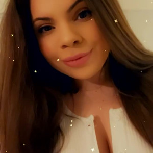 Video by bigbuttbambii published on April 17,2023 00:08:00 - BestThots