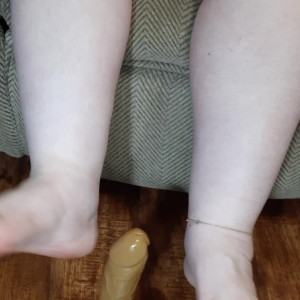 Video by sexitoes1 published on April 4,2023 19:03:00 - BestThots