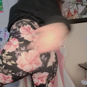 Video by kittenbelluwu published on July 24,2023 09:20:00 - BestThots