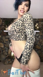 lizbetheden #9757527