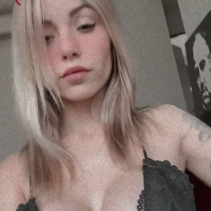 melaniepavolareal #5778689