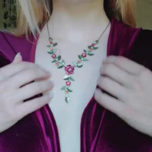 Video by miinuinu published on May 17,2023 16:37:00 - BestThots