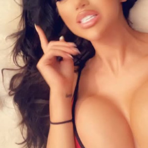 Video by chloekhan published on August 16,2023 21:48:00 - BestThots