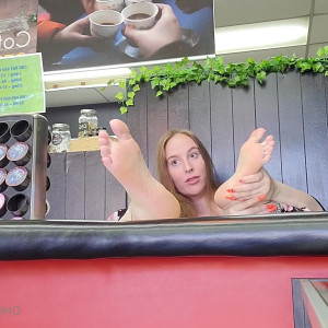 Video by katicatsfeet published on July 27,2023 08:24:00 - BestThots