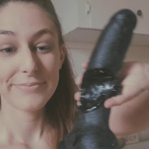 Video by tootsiepoptoes published on May 14,2023 17:54:00 - BestThots