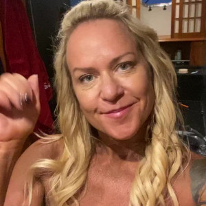 Video by swinging_mom_amie published on October 16,2023 13:42:01 - BestThots