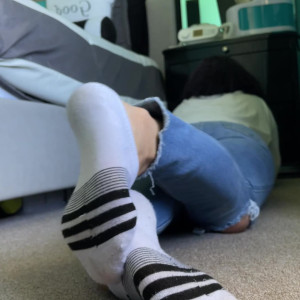 Video by deedeericanfeet published on April 23,2023 18:30:00 - BestThots