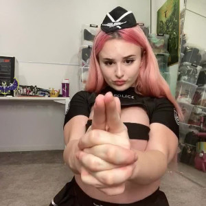 Video by graciewaifufree published on March 23,2023 01:25:00 - BestThots