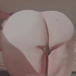 Video by unicornglitteryblood published on October 16,2023 14:28:59 - BestThots