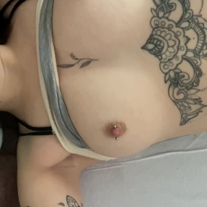 vallera_sg #4833559