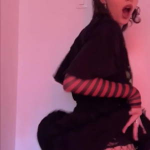 Video by zeliahxo published on April 9,2023 10:54:00 - BestThots