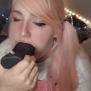 Video by missprincesskay published on August 12,2023 23:43:00 - BestThots