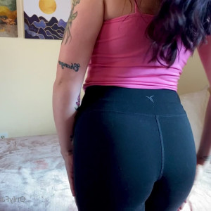 Video by realsummerlily published on July 7,2023 15:38:00 - BestThots