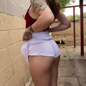 Video by realsummerlily published on April 6,2023 04:41:00 - BestThots