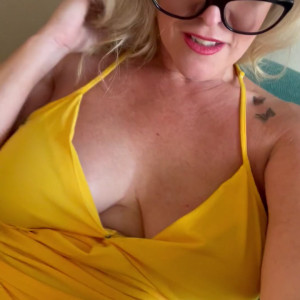 Video by mrssiren published on March 21,2023 10:45:00 - BestThots