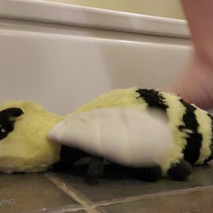 Video by longfootlola published on March 2,2023 17:06:00 - BestThots