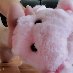 Video by longfootlola published on March 30,2023 12:47:00 - BestThots