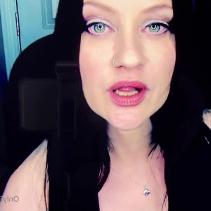 Video by themistressb published on April 21,2023 22:43:00 - BestThots