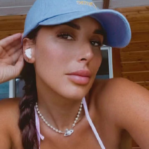 Video by jameelahh published on October 16,2023 15:16:00 - BestThots