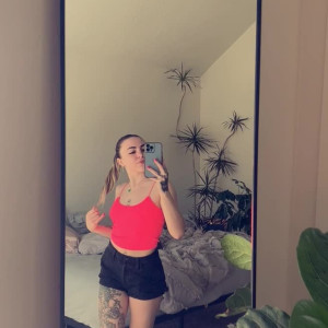 caitlynbabyxx #4348111