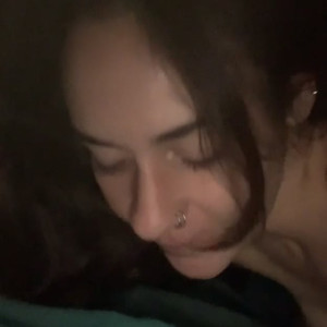 Video by vilevixen69 published on May 8,2023 18:31:00 - BestThots