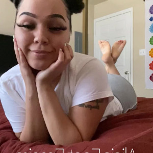 Video by aliciafeet published on March 22,2023 19:44:00 - BestThots