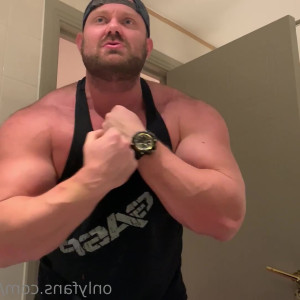 Video by hugeandhung published on April 5,2023 00:58:00 - BestThots