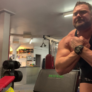 Video by hugeandhung published on July 30,2023 12:03:00 - BestThots